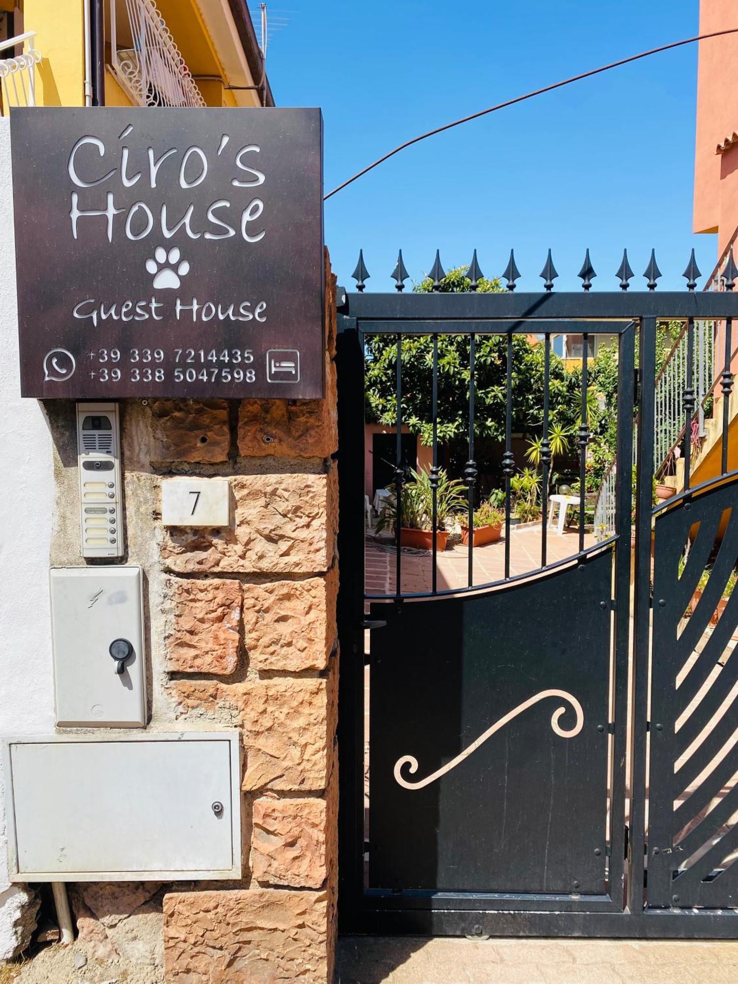 Affittacamere Ciro'S House أولبيا المظهر الخارجي الصورة