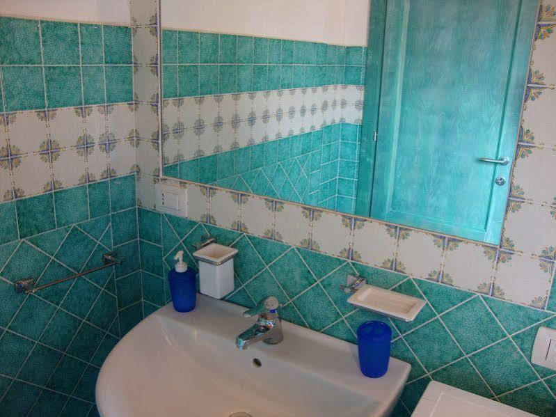 Affittacamere Ciro'S House أولبيا المظهر الخارجي الصورة